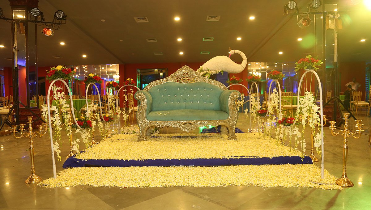 Wedding decor by Aura Atelier